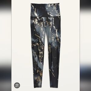 Old Navy | Extra High-Waisted PowerSoft Light Compression Hidden-Pocket Leggings